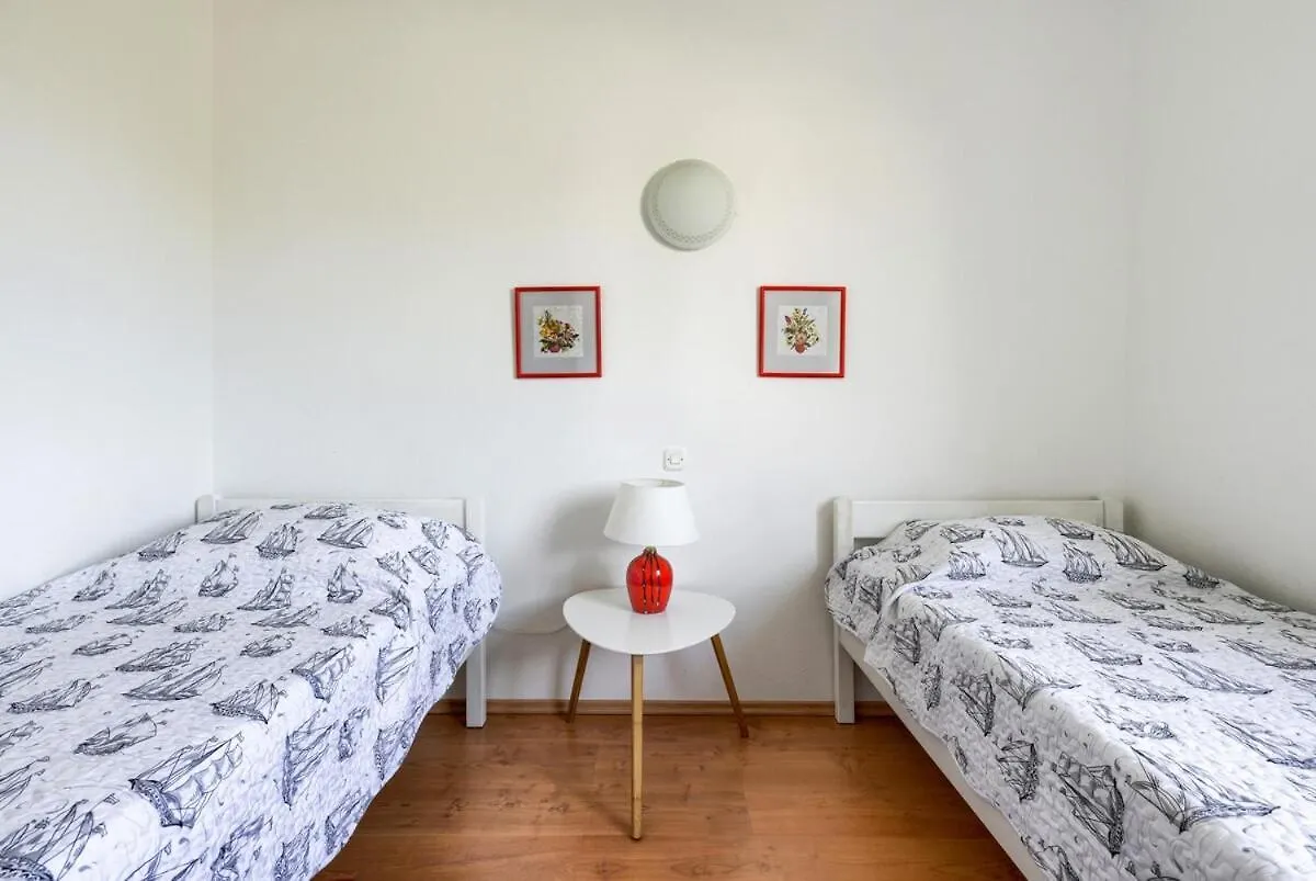 Beautiful Sea View Apartment Zverinac 0*,