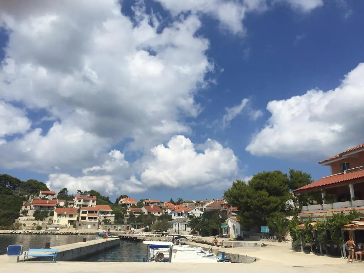 Beautiful Sea View Apartment Zverinac Croatia