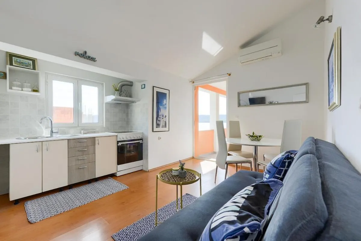 Beautiful Sea View Apartment Zverinac
